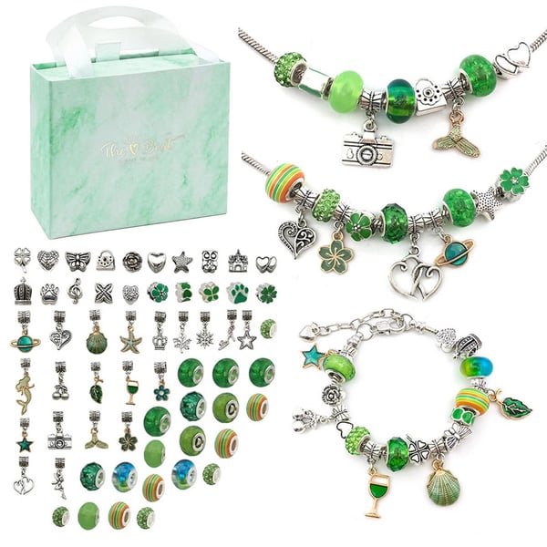 CharmCrafters – Kreativität und Selbstvertrauen mit personalisierten Armbändern steigern