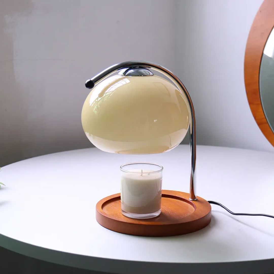 Vintage Glas-Tischlampe mit elegantem Retro-Design