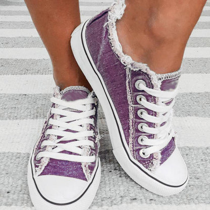 FloraWalk™ – Floral Canvas Lace-Up Sneakers 