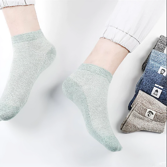 AirSocks™ | Antibacterial, breathable socks