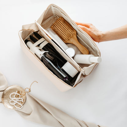 SALY LARGE™ | Expandable Makeup &amp; Hair Travel Bag 