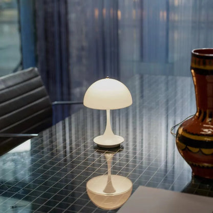 LumiGlow™ | Modern wireless lamp