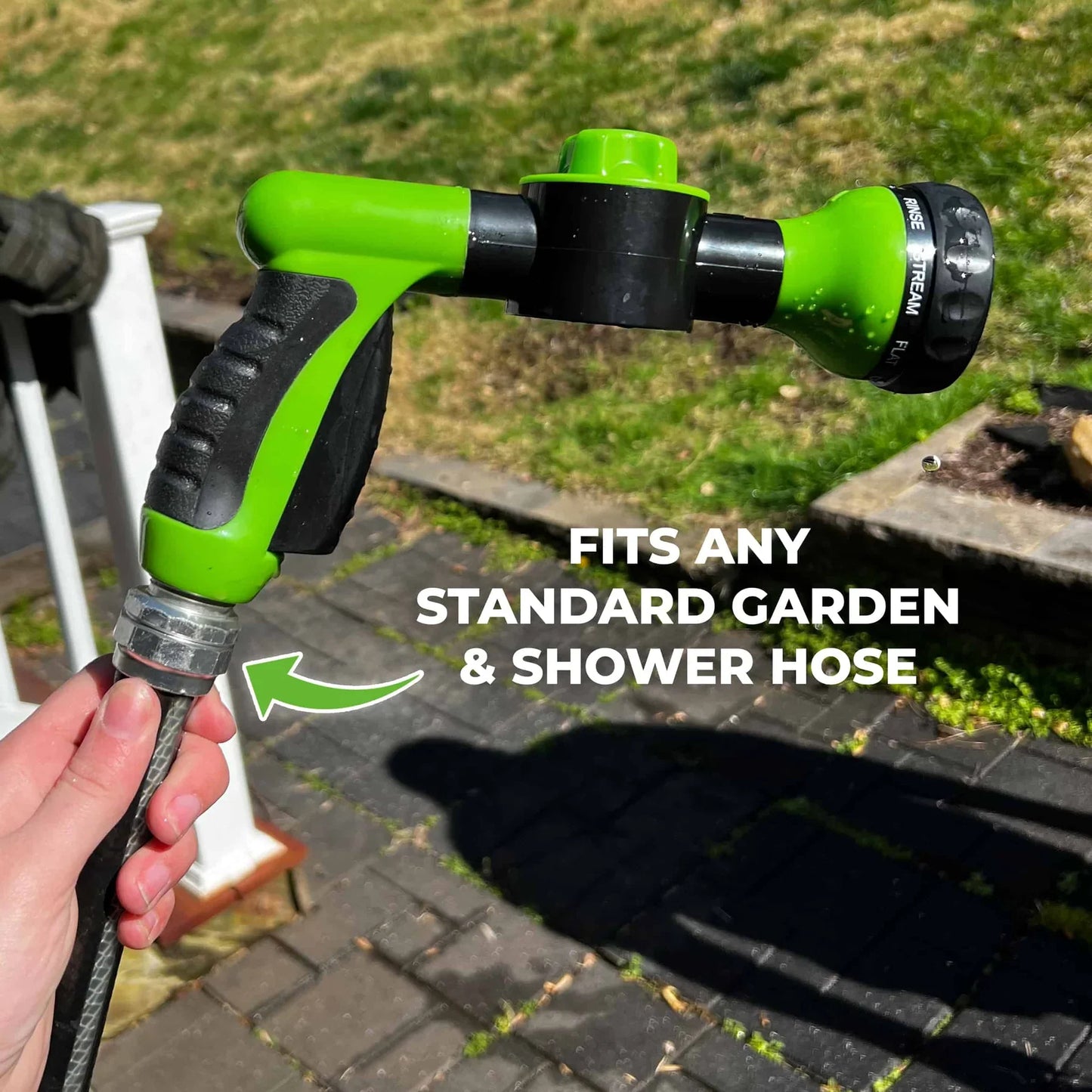 FoamClean™ | Adjustable spray nozzle for cleaning pet fur