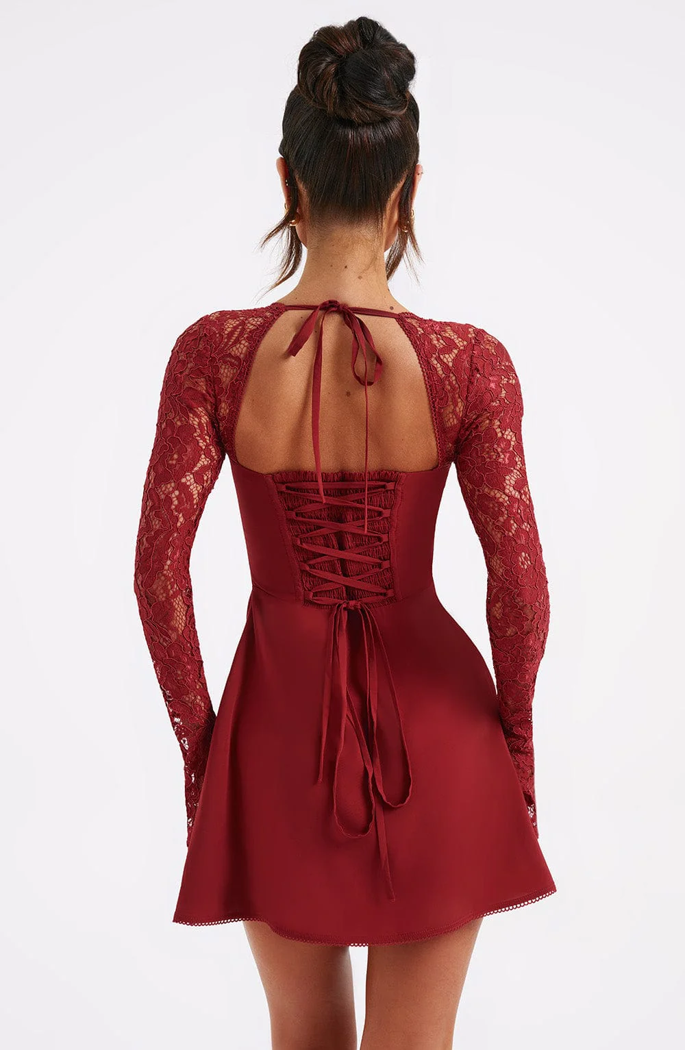 Agusté™ – The elegant mini dress for every occasion