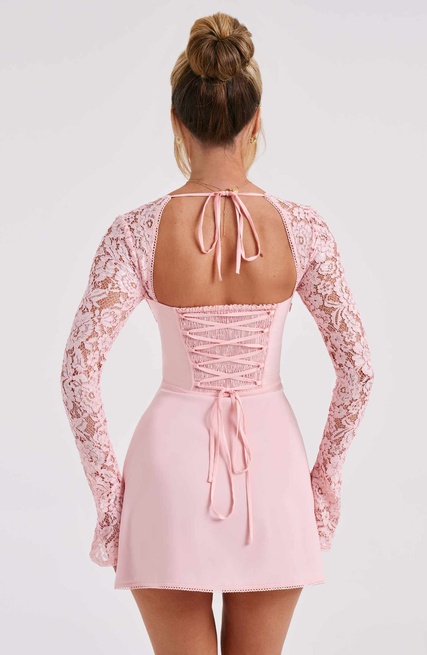 Agusté™ – The elegant mini dress for every occasion