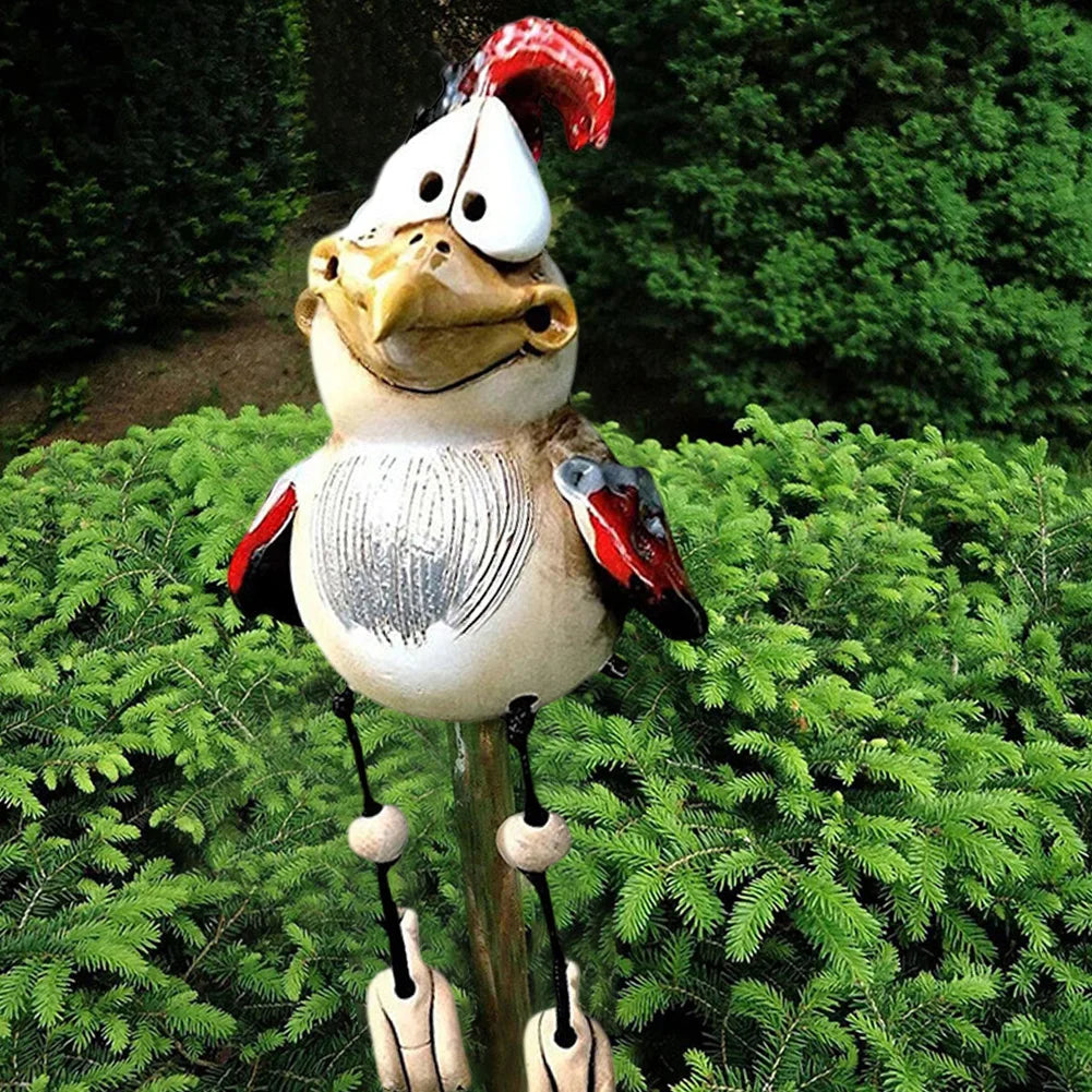 Birdie™ - Durable resin chicken decoration