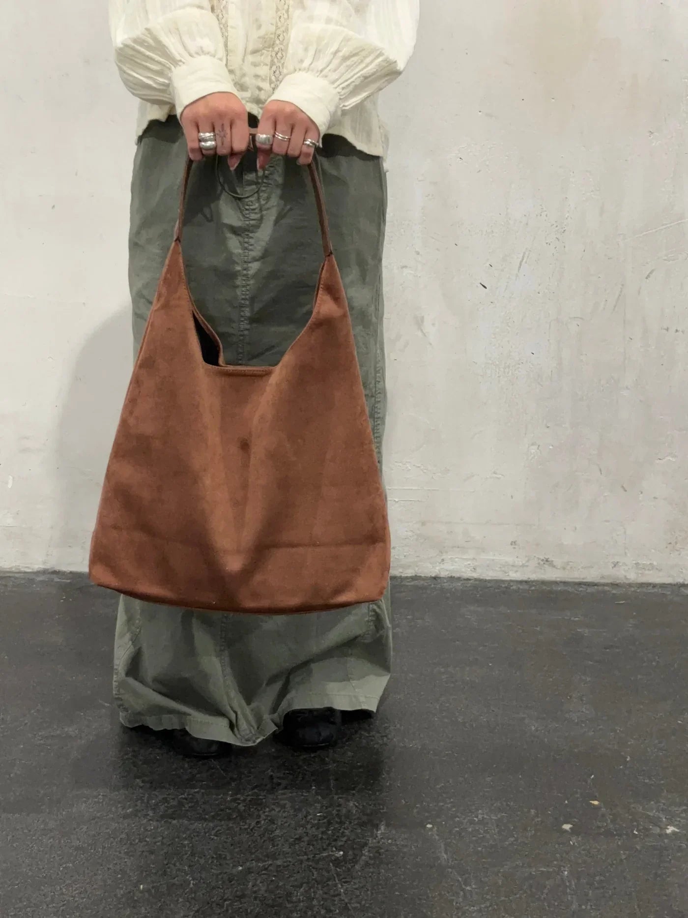 Freya™ | Soft suede shoulder bag