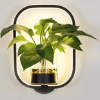Wandlicht mit Stil & integriertem Pflanzgefäß