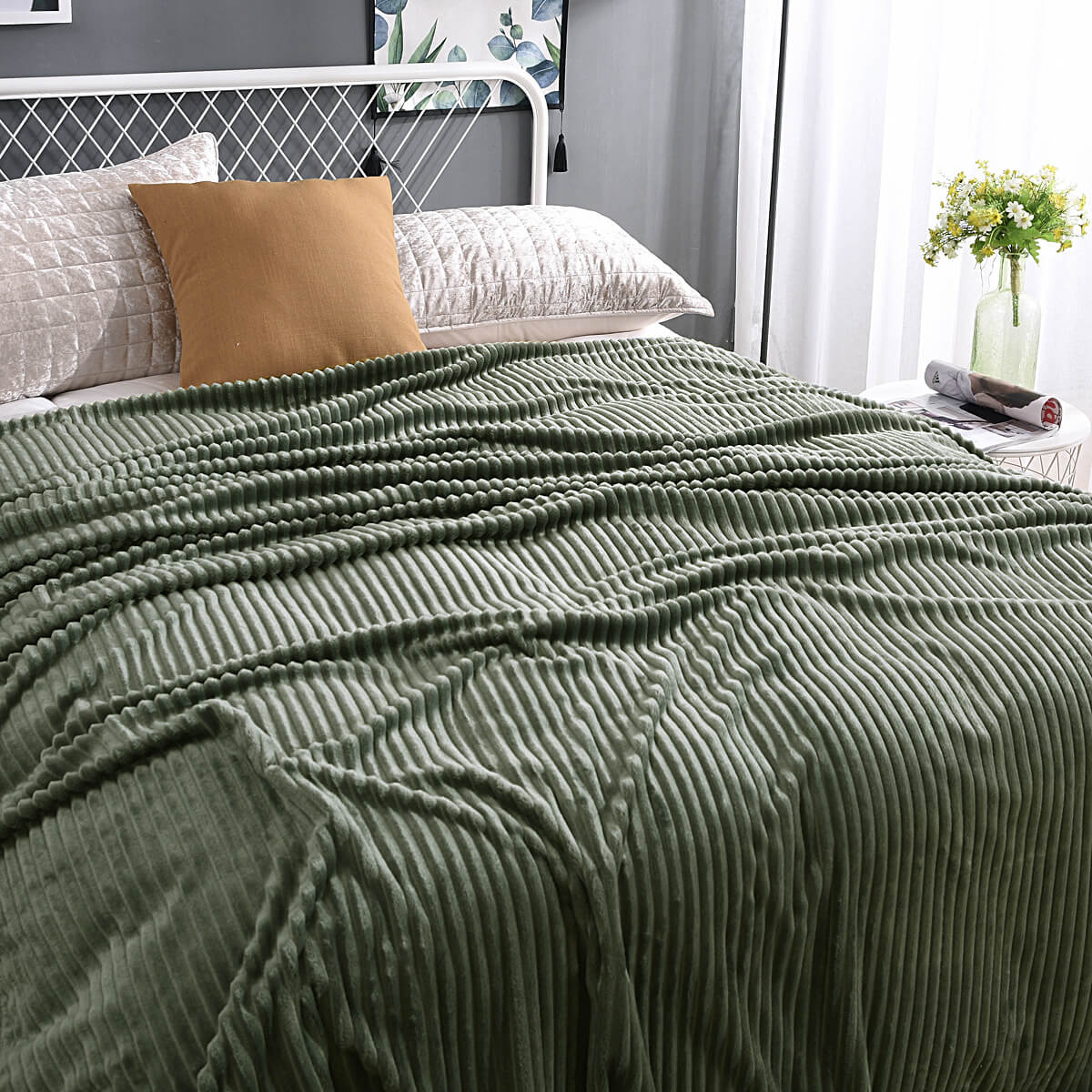 Velvet Fleece Blanket™ | Comfort and style for every season