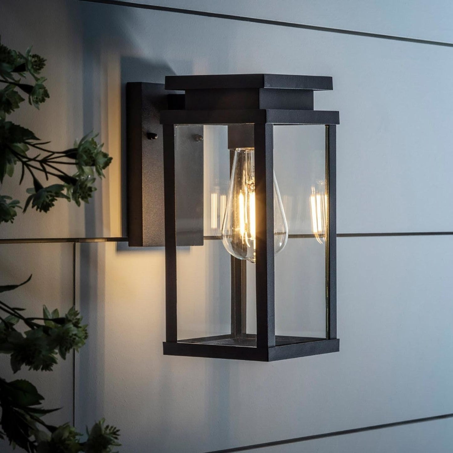 Ebony™ | Lantern Wall Light