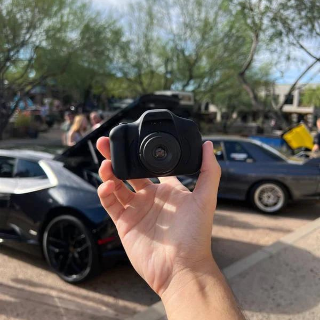 RetroShoot™ | Vintage mini camera