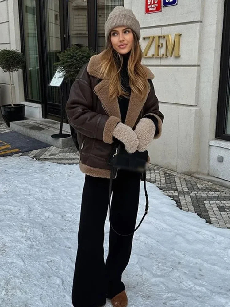 Harmira™ | Women's Brown Fleece-Lined Zip-Front Leather Jacket – Lapel Collar Winter Jacket for Stylish Warmth 