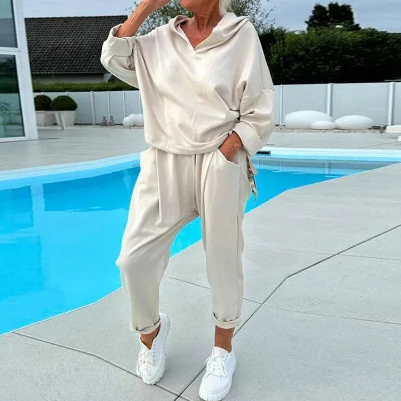 NadiaSet™ – Elegant ladies’ set for every occasion