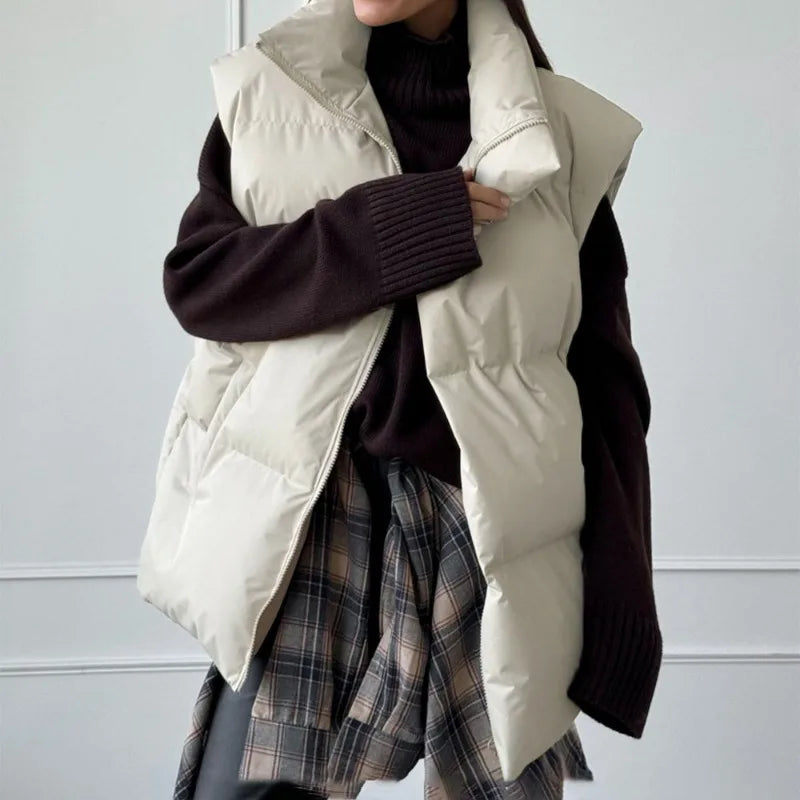 Yvette™ | Women's long winter gilet with zip and padding in solid color