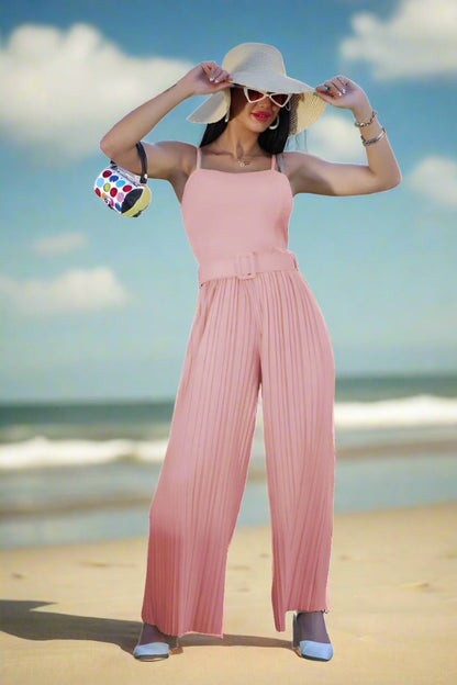 ChicFlair™ | Sleeveless jumpsuit with wide trousers and belt