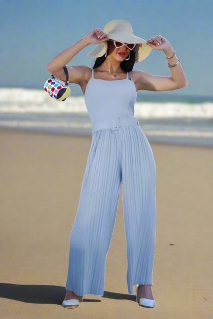 ChicFlair™ | Sleeveless jumpsuit with wide trousers and belt