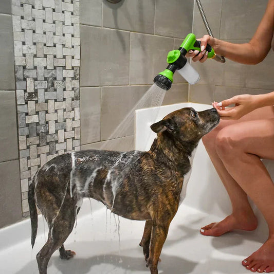 FoamClean™ | Adjustable spray nozzle for cleaning pet fur