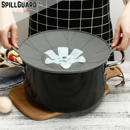SpillGuard™ – Silicone lid overflow protection for pot