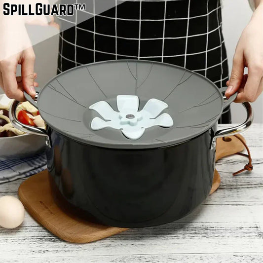 SpillGuard™ – Silicone lid overflow protection for pot