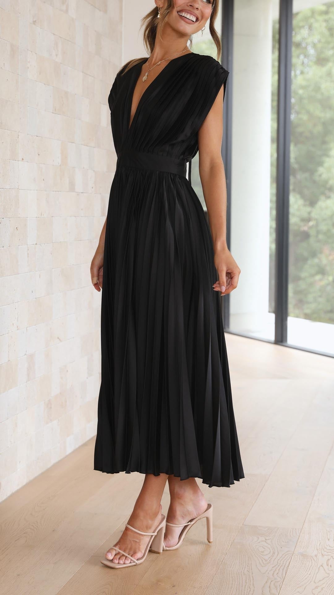 60% off | Marja™ - Make others jealous in this chic dress [Last day discount]