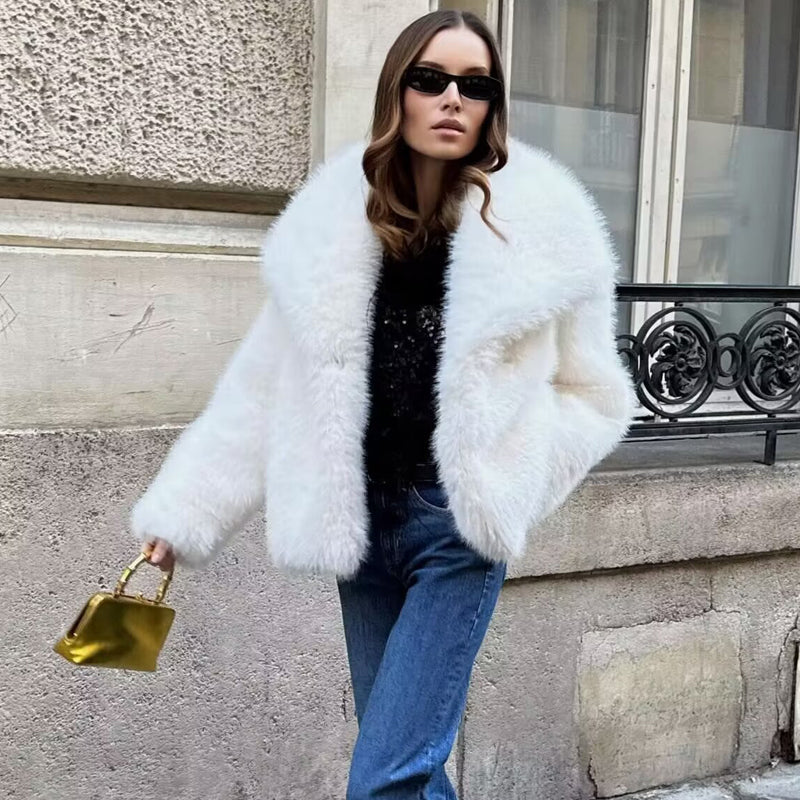 50% off | FurNest™ - Luxury Women's Fur Jacket [Last Day Discount]