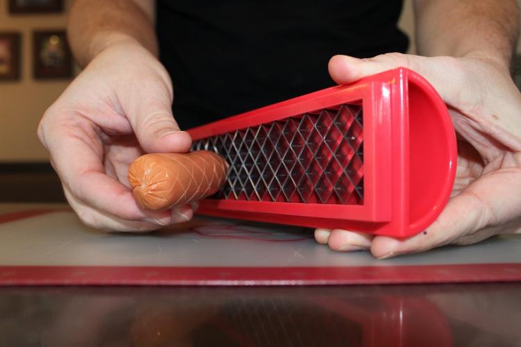 WienerDinner™ - Schneller Knuspriger Hot Dog Maker