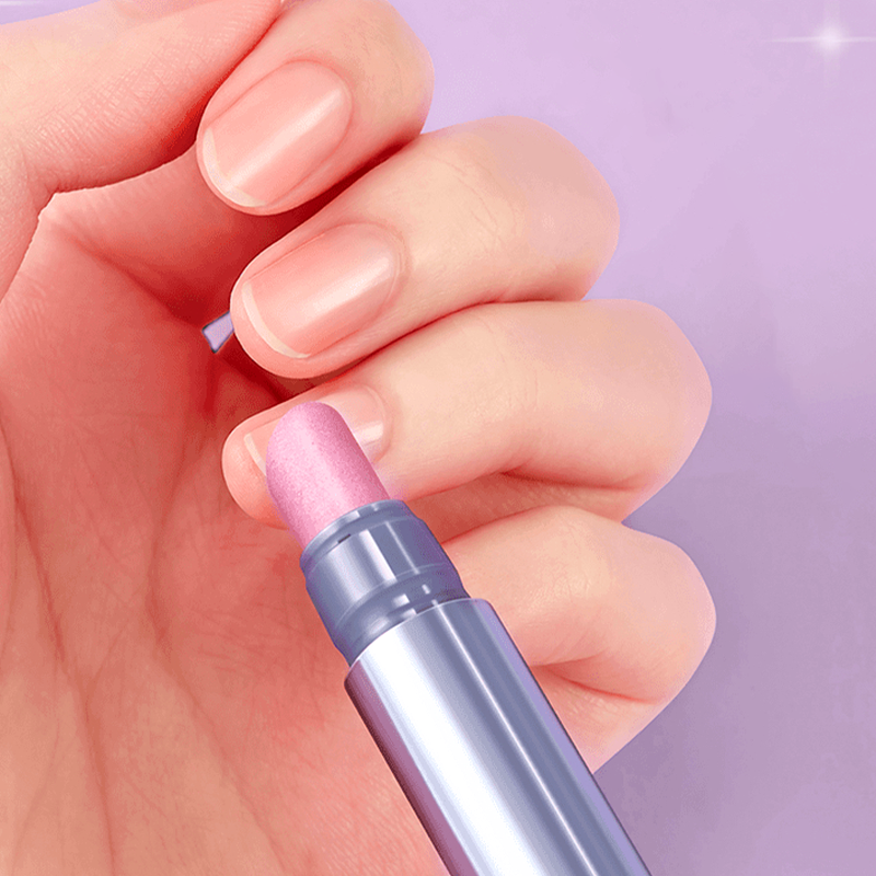 3-in-1 Nagelpflege-Stift für glatte und glänzende Nägel