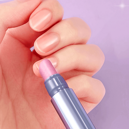 3-in-1 Nagelpflege-Stift für glatte und glänzende Nägel
