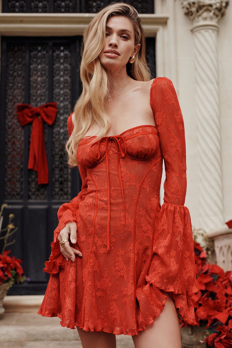 LaceÉpoque™ | Vintage lace corset dress for an elegant silhouette 