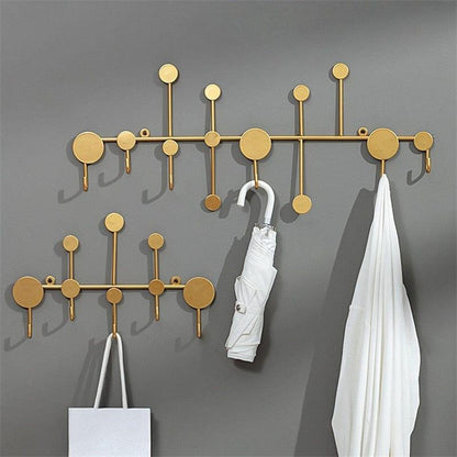 Minimalistische moderne Wandhaken für stilvolle Heimorganisation