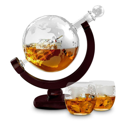 Vintage Globe Whiskey Dekanter Set mit eleganten Gläsern für die Hausbar