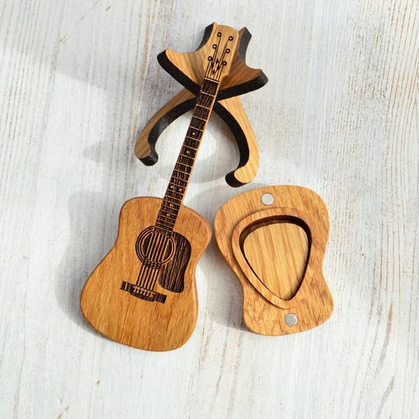 GuitarHolder™ | Guitar Pick Holder +3 Free Picks 
