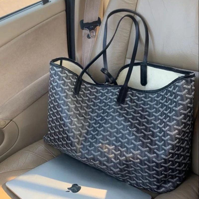 Velvoura™ – Elegant &amp; Versatile Luxury Handbag 