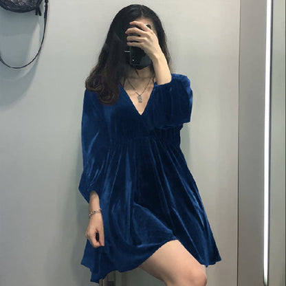 Velvet Vibe™ | Velvet mini dress