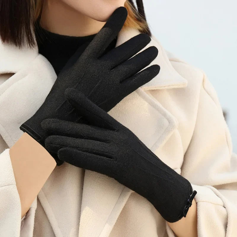 CashmereTouch™ – Furry, warm full-finger cashmere touchscreen gloves