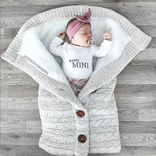 LittleCradle™ - Kuscheliger gestrickter Babyschlafsack für den Winter