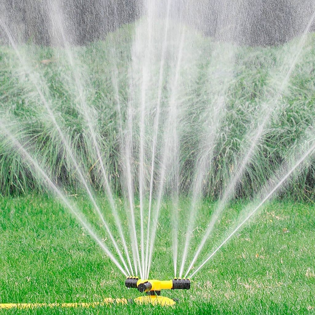 Leichter Rasensprenger für den Garten