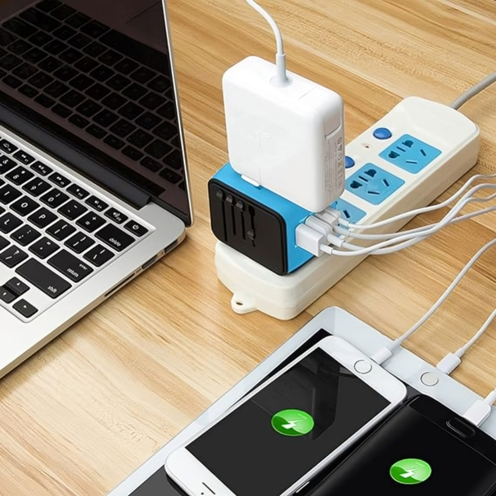 GlobeCharge™ | Offers an all-in-one adapter charging solution