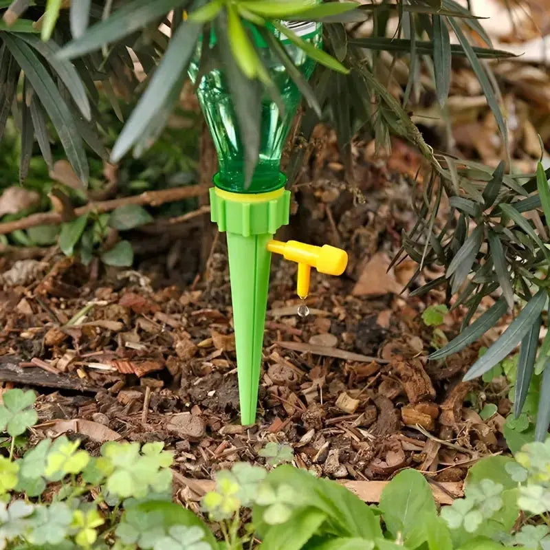 AquaGrow™ - Verstellbare Selbstbewässernde Pflanzenspitzen