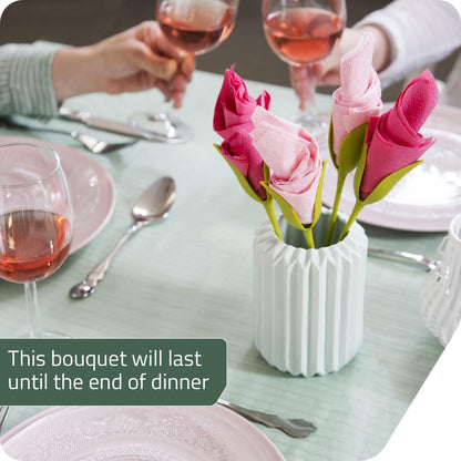 Elegante Blumengesteck mit gedrehter Anordnung