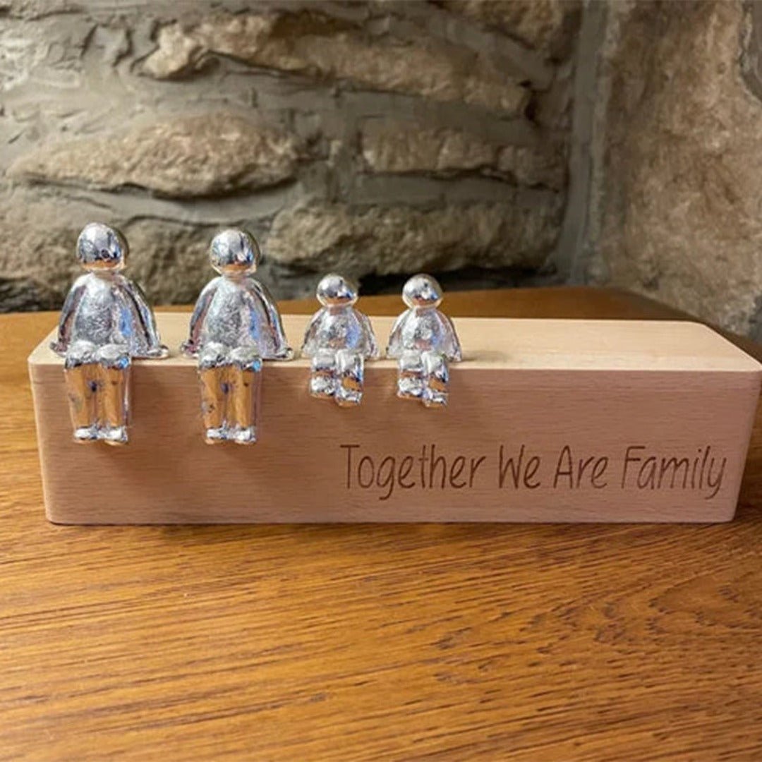 Eternal Bonds™ | Sculpture of eternal family relationships