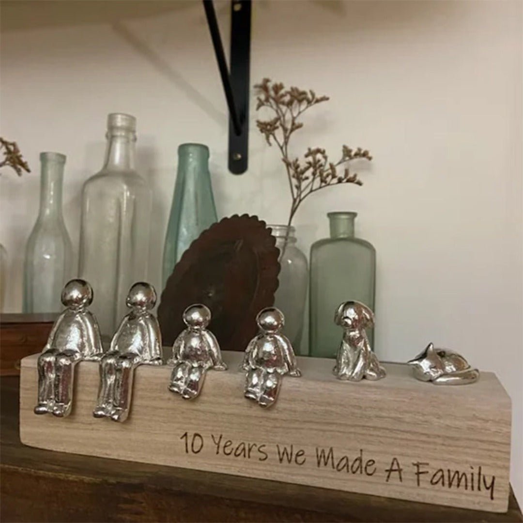 Eternal Bonds™ | Sculpture of eternal family relationships