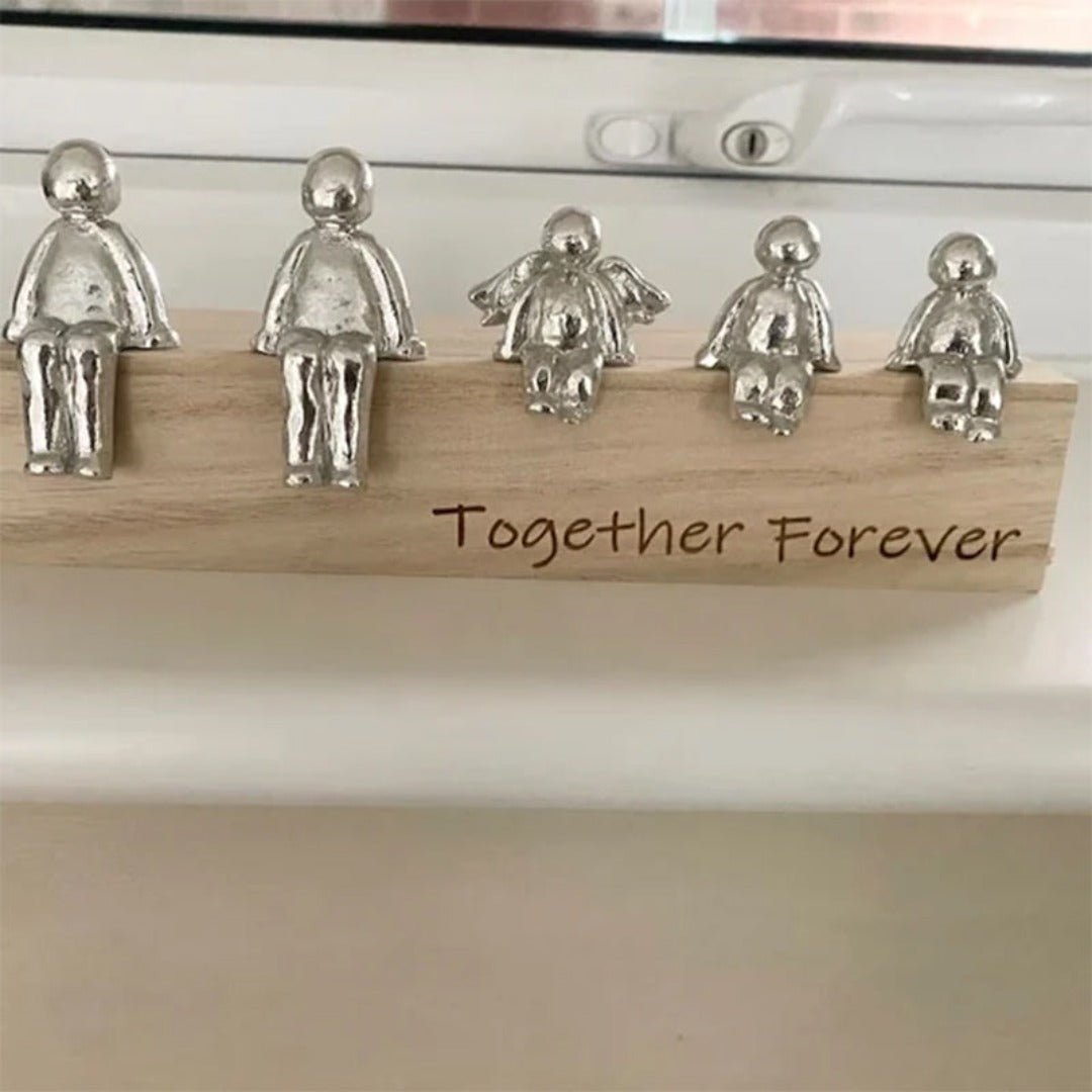 Eternal Bonds™ | Sculpture of eternal family relationships