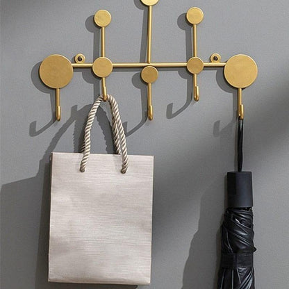 Minimalistische moderne Wandhaken für stilvolle Heimorganisation