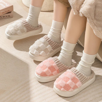 SnugStep™ | Slippers with a cozy sole