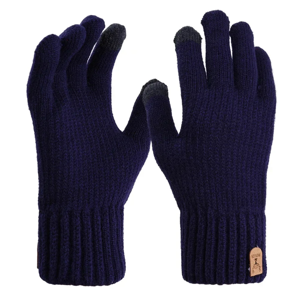 WoolTouch™ – Wool winter mittens with touchscreen compatibility
