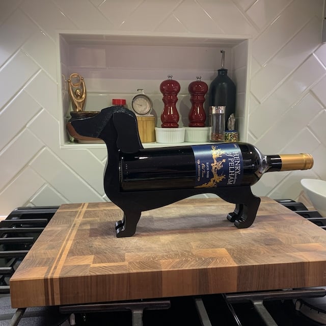 VinoDackel™ | Dachshund wine bottle holder for stylish storage