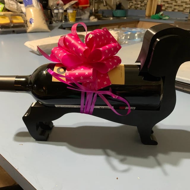 VinoDackel™ | Dachshund wine bottle holder for stylish storage